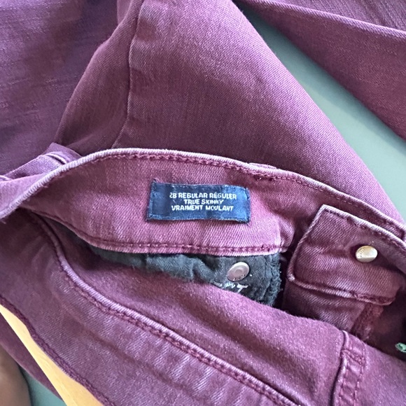 GAP Skinny Jeans, Size 28 in Burgandy - Picture 8 of 8